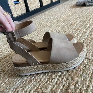 Selling these taupe Soda platform shoes! Size 8